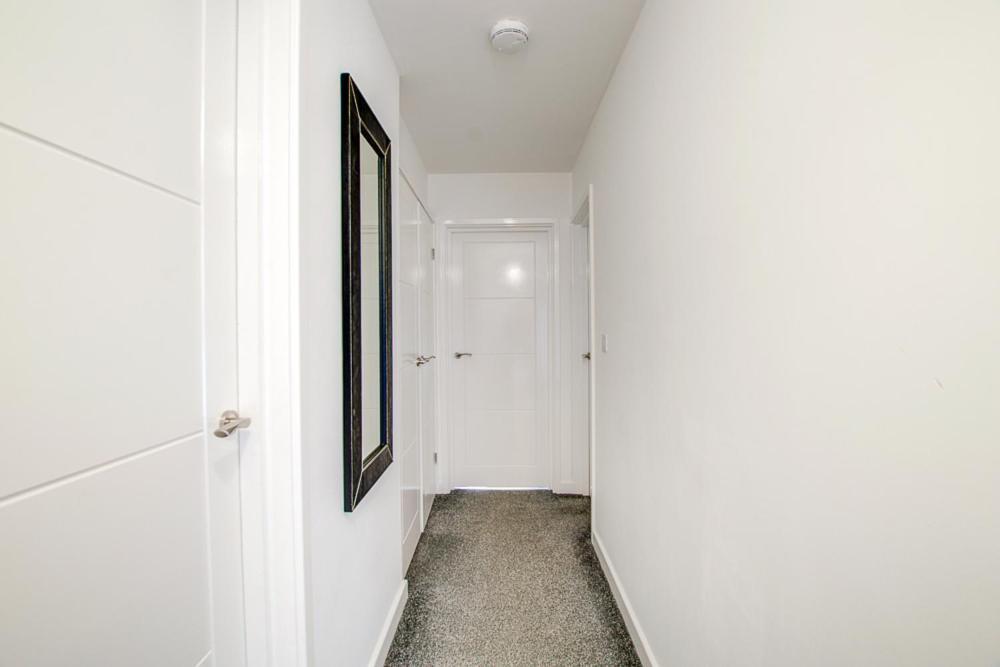 Sunderland Short Stays 2 Bedroom Apartment Free Parking Fulwell Sr6 ภายนอก รูปภาพ
