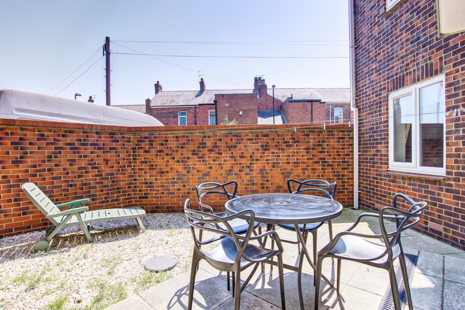 Sunderland Short Stays 2 Bedroom Apartment Free Parking Fulwell Sr6 ภายนอก รูปภาพ